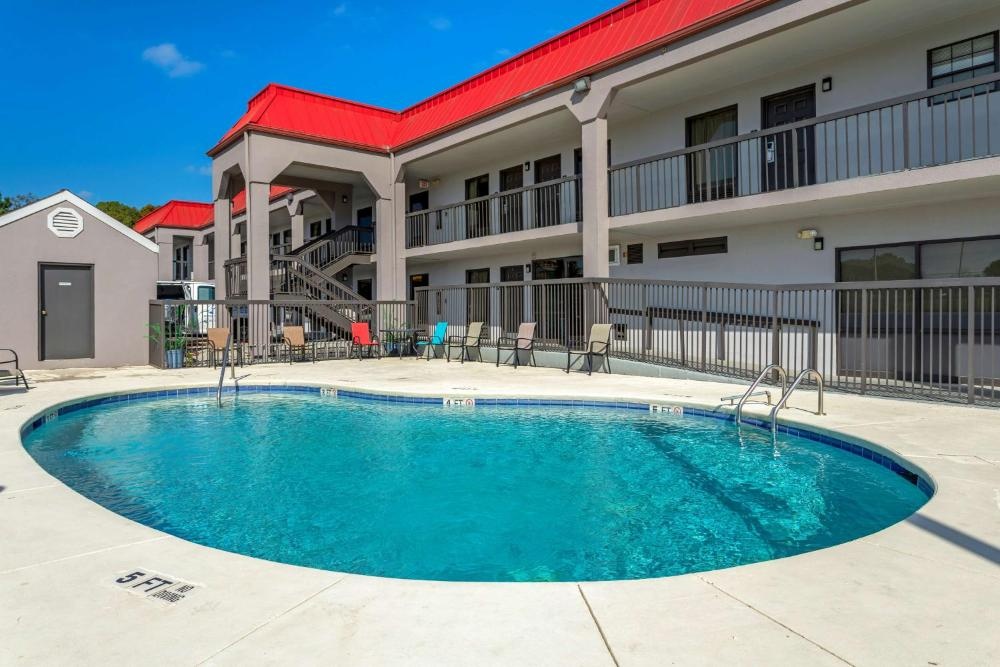 SureStay Hotel by Best Western Lenoir City